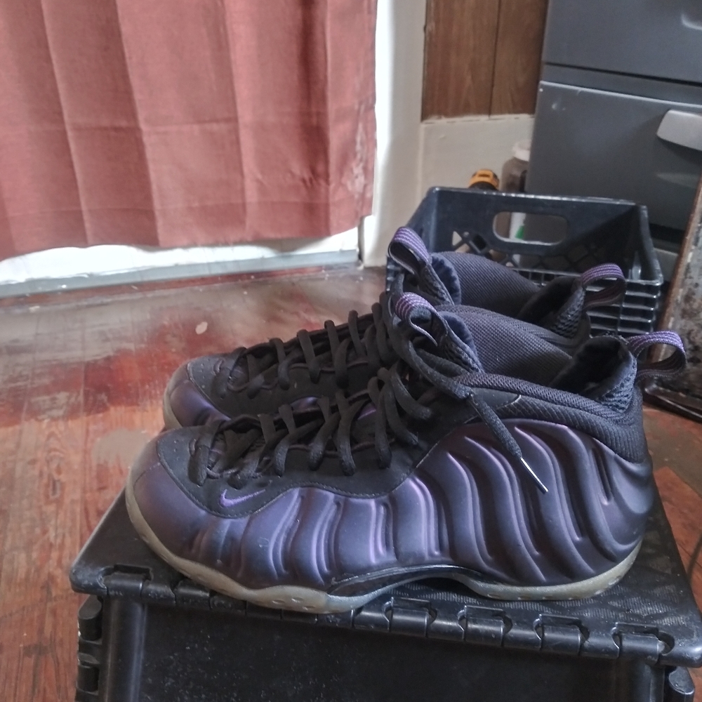 Foamposite grape - Picture 2 of 2